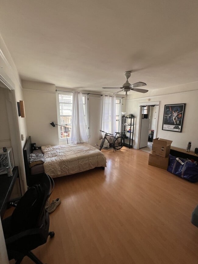 Building Photo - 455 E Ocean Blvd