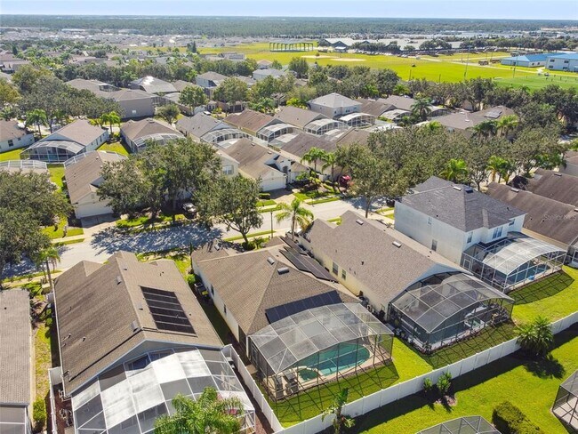 Foto del edificio - 258 Henley Cir