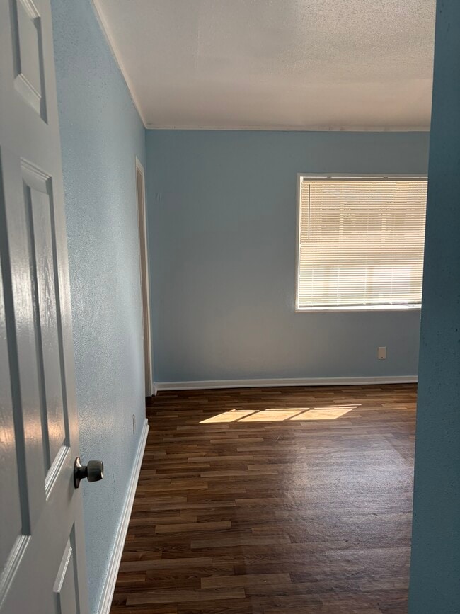 Photo - 3155 Shirley Dr House