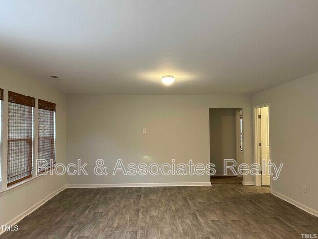 Foto del edificio - 198 Pineapple Pl