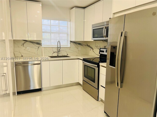 Foto del edificio - 1270 NW 111th St