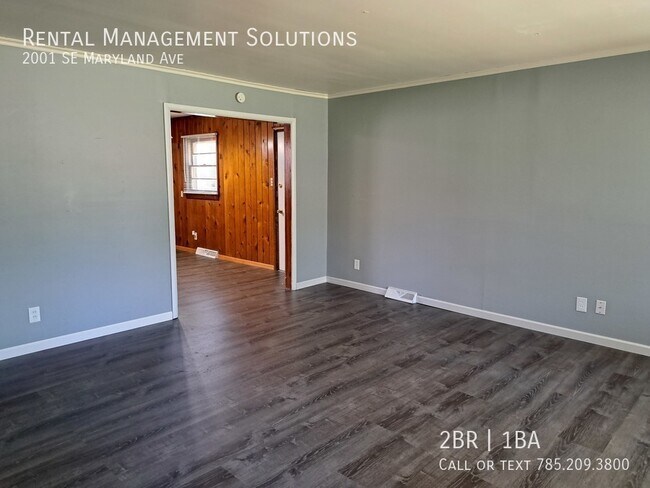 Building Photo - 2001 SE Maryland Ave- 2 BED/1 BATH