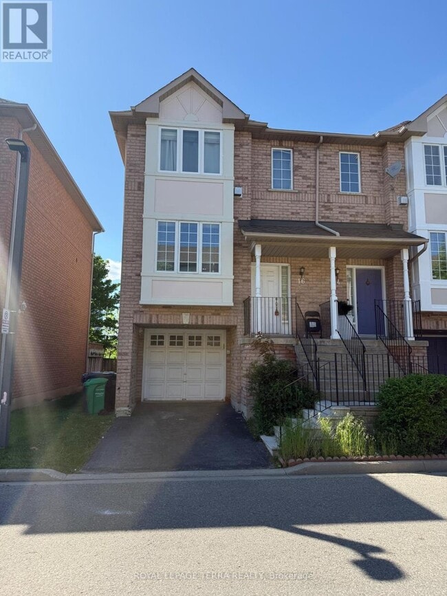 Building Photo - 80 Acorn Pl
