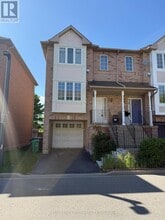 Building Photo - 80 Acorn Pl