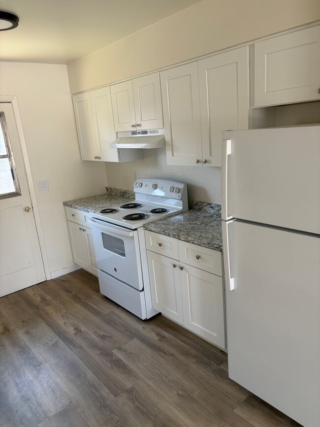 Photo - 514 S Bellview #3 Townhome