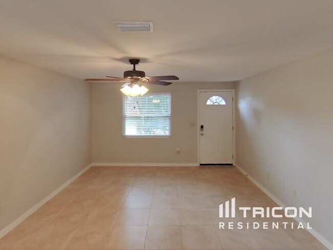 Building Photo - 626 Timber Bay Cir W