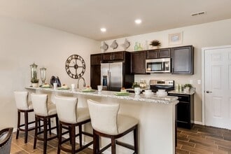 Interior Photo - Parkways of Auburn Hills