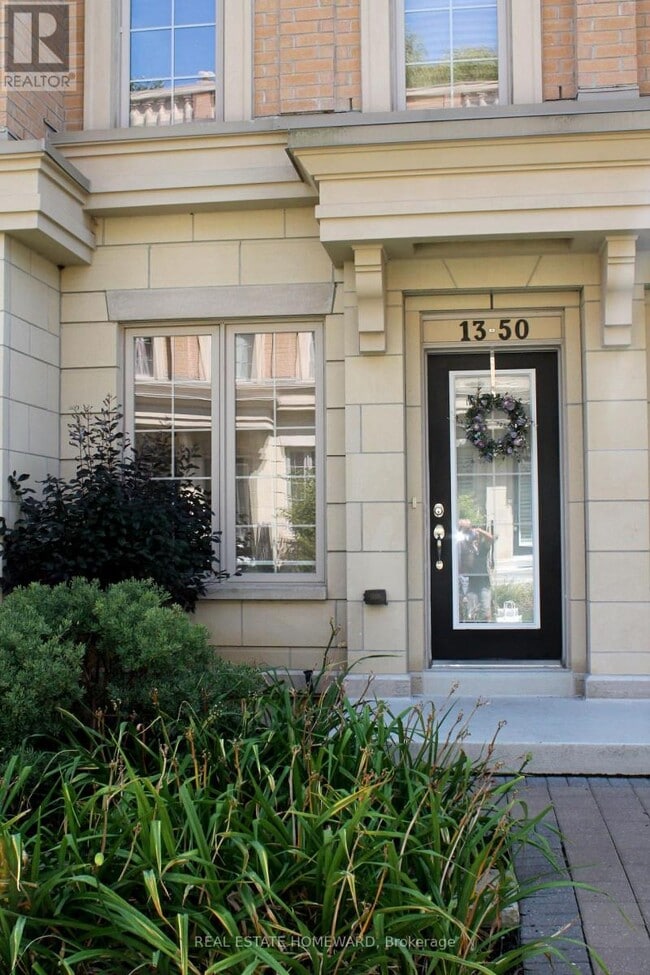 Building Photo - 50-50 Hargrave Ln