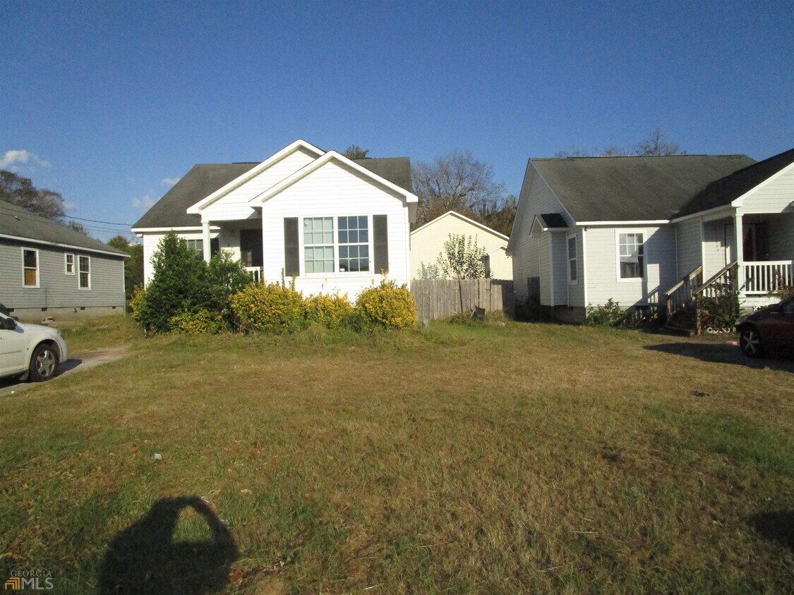 1878 Cedar Ave, Macon, GA 31204 House Rental in Macon, GA