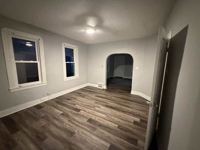 Foto del edificio - 4144 Hyde Ave