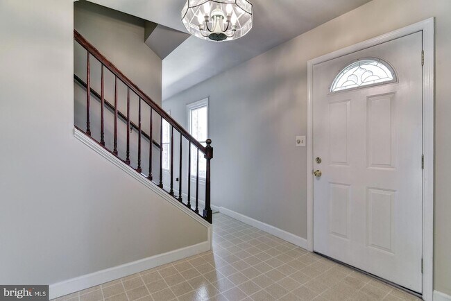 Foto del edificio - 6 Delta Ct