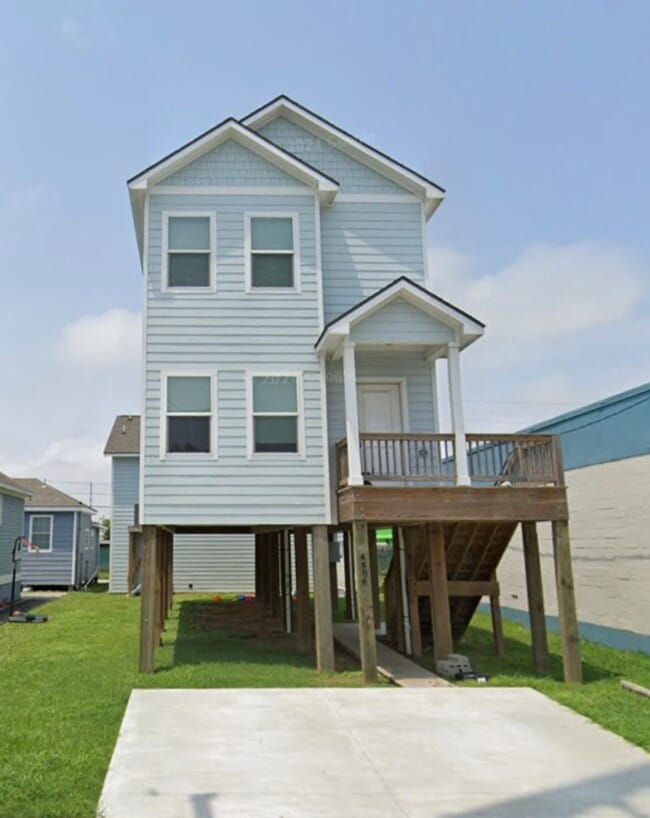 Building Photo - 4306 Avenue H