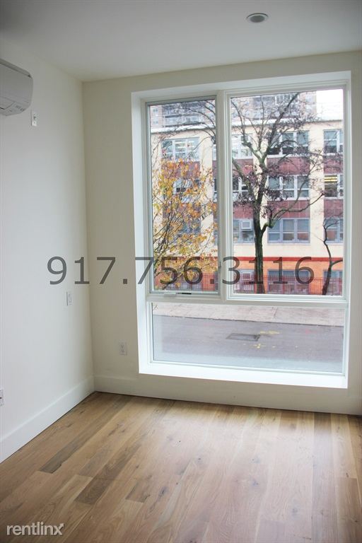 Foto del edificio - 83 Montrose Ave