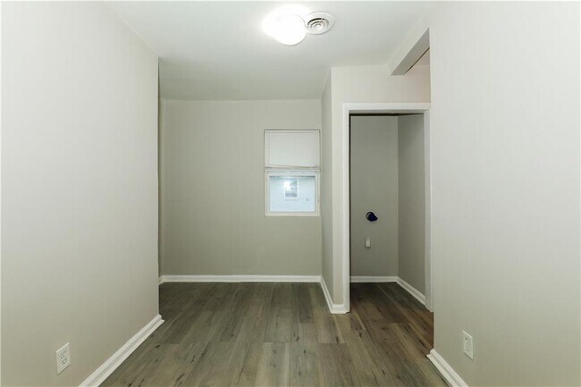 Foto del edificio - 2825 Belvedere Ln