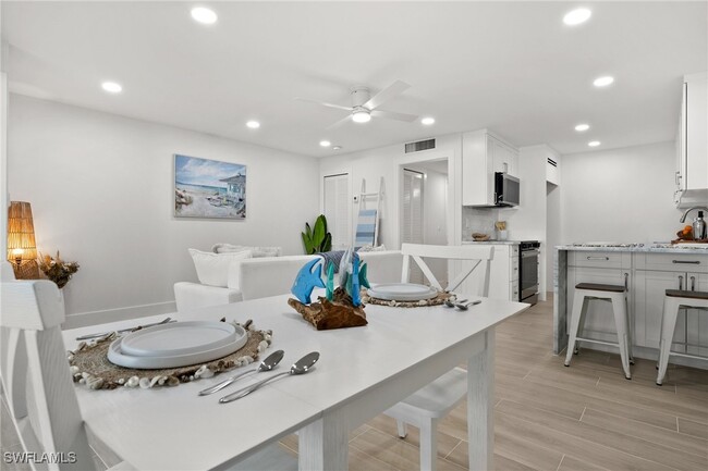 Foto del edificio - 342 Harbour Dr