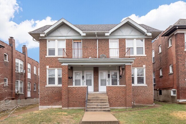 Foto del edificio - Meryl Wears Prada