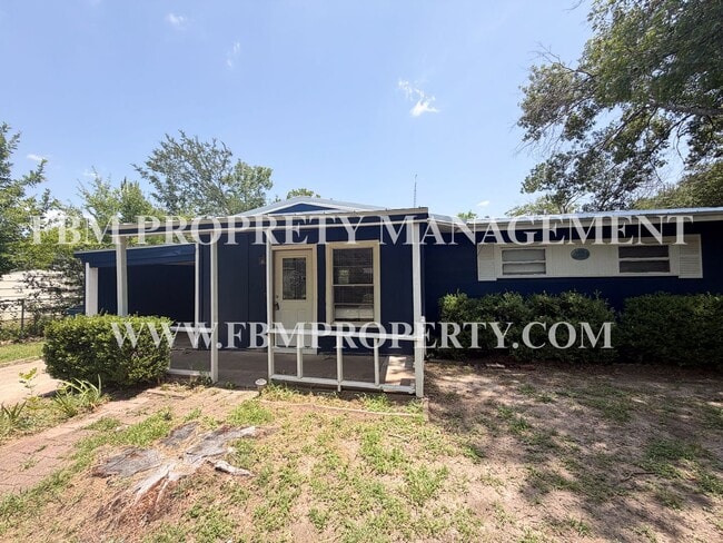 Foto del edificio - 3015 Winfield Dr