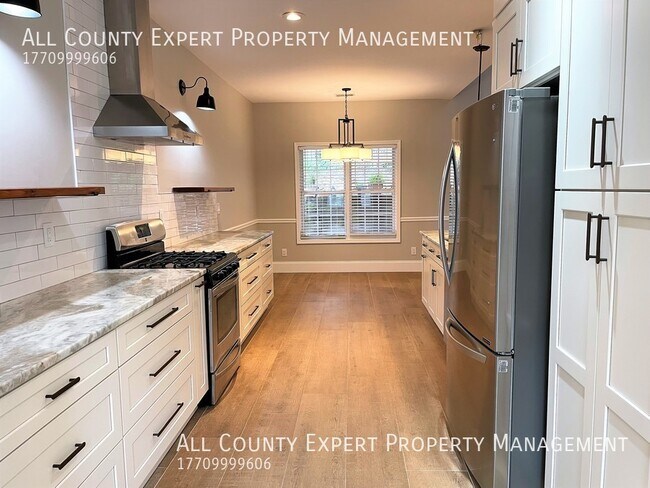 Foto del edificio - 1635 River Oak Dr