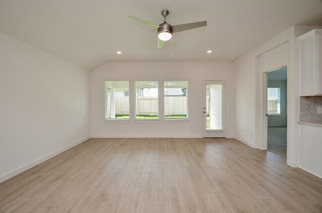 Foto del edificio - 3410 Hopper Knl Ln
