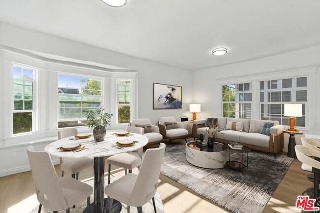 Foto del edificio - 1125 S Lake St