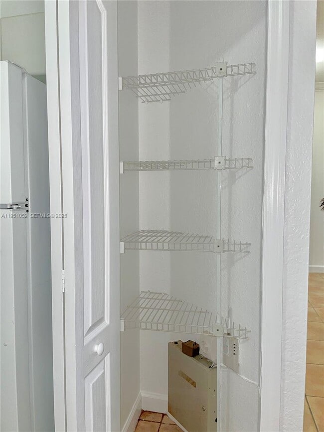 Foto del edificio - 4321 SW 160th Ave