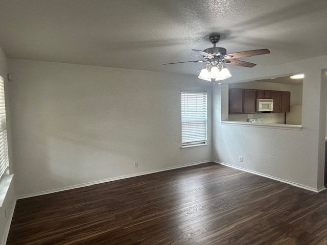 Photo - Great 3 Bedroom, 2.5 Bath Home in Sagewood...