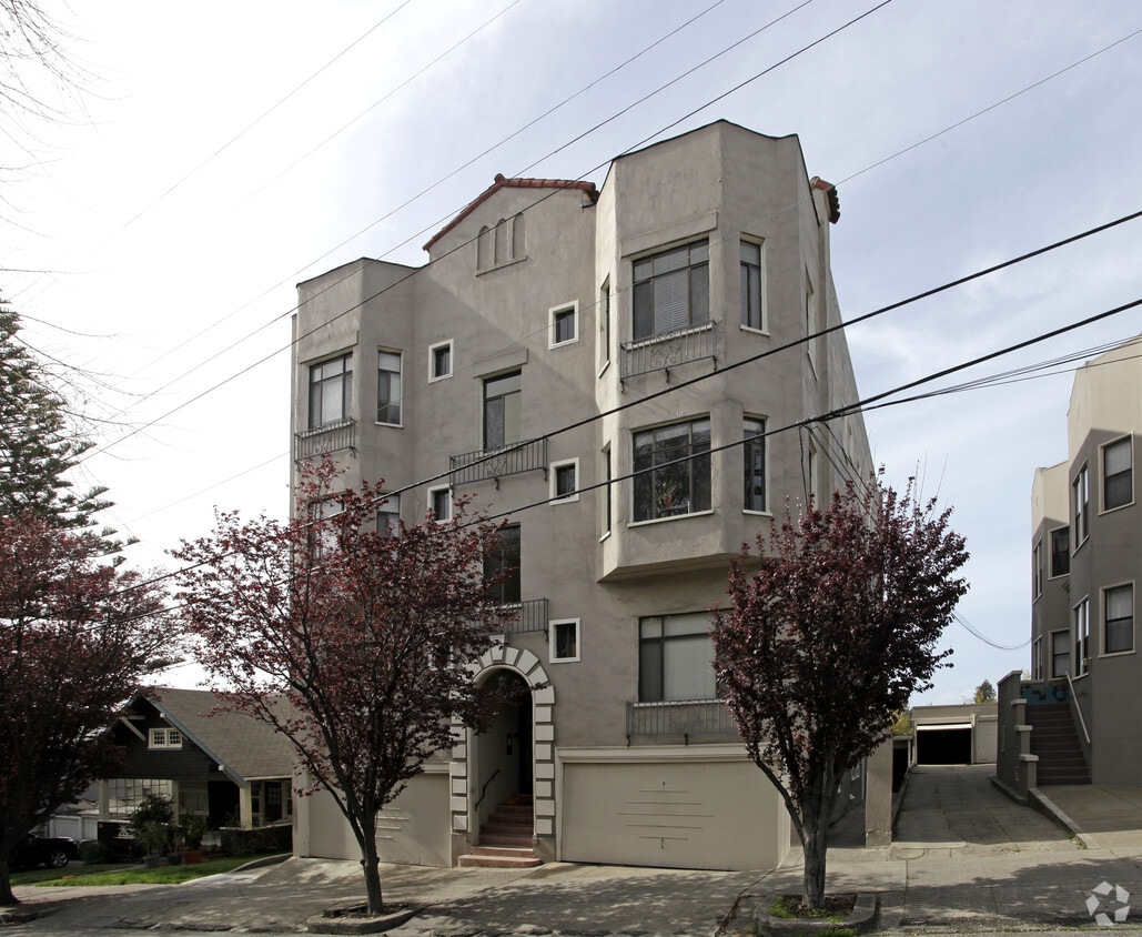 827 Warfield Ave, Oakland, CA 94610 Apartments in Oakland, CA