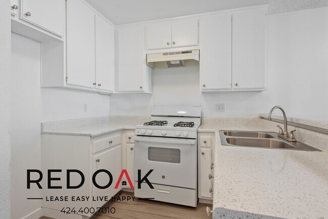 Foto del edificio - 16200 Vermont Ave