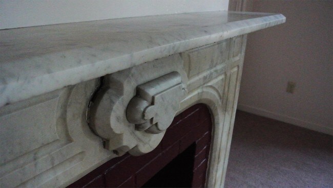 Building Photo - 534 Walnut St