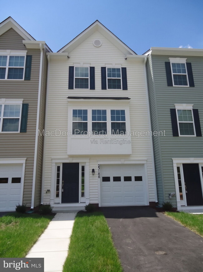 Building Photo - 23186 Westwood Ct