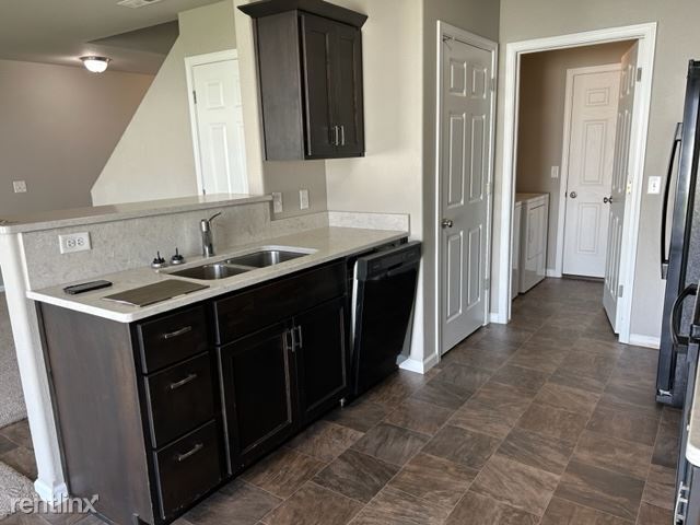 Building Photo - 3 br, 2.5 bath House - 3805 Amity Cir SE 3...
