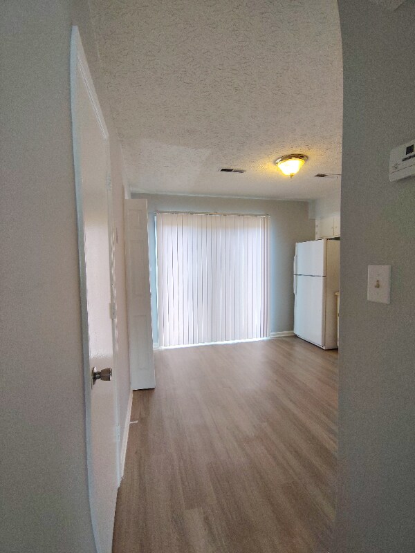 Foto del edificio - 7 Duiguid Dr