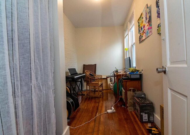 Foto del edificio - 32 Long Ave