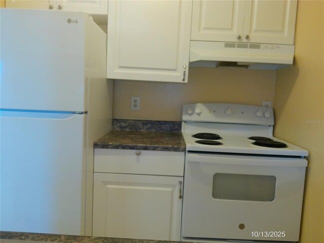 Foto del edificio - 936 W Carole St
