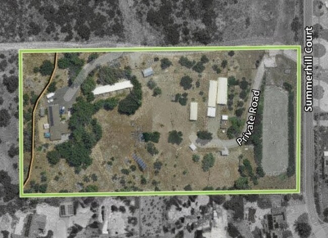 Building Photo - 434 Summerhill Ct