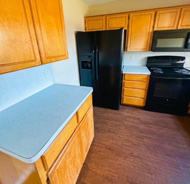 Foto del edificio - AVAILABLE NOW; APPLY TODAY AT OUR WEBSITE!!