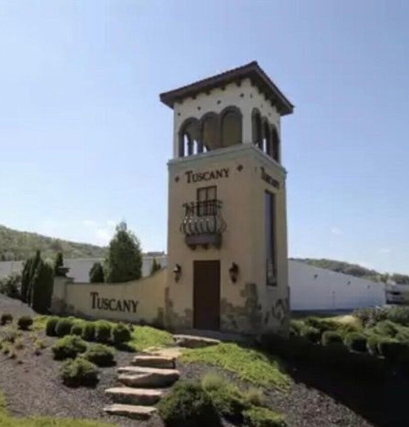 2241 Piazza Rdg Unit Condo, Covington, KY 41017 Condo for Rent in