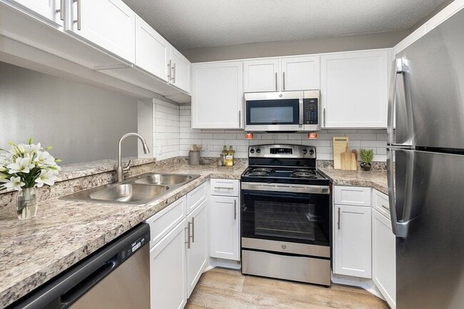 Building Photo - Westland Park