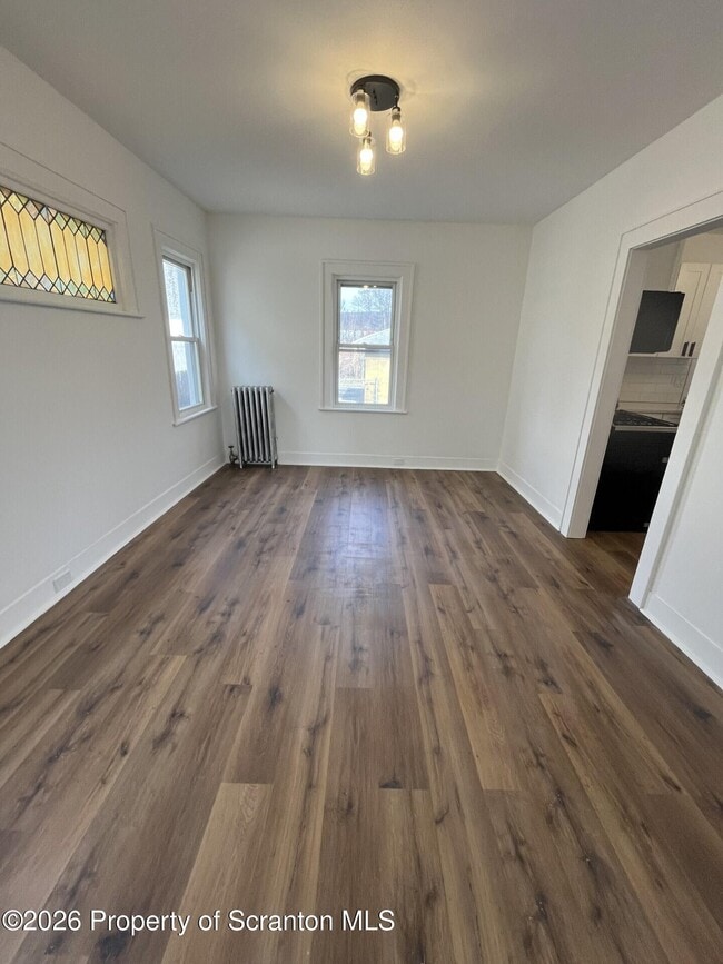 Building Photo - 1139 Sanderson Ave