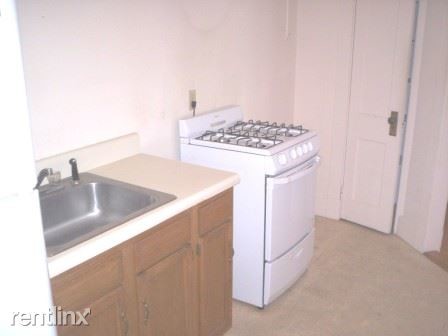 Building Photo - 1 br, 1 bath Apartment - 89 Old Colony Ave