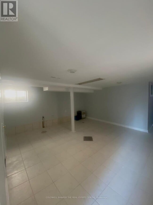 Building Photo - 157 Ashdale Ave