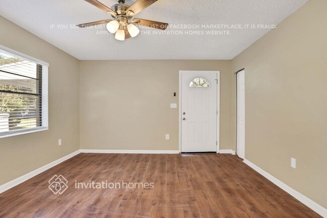 Building Photo - 6903 Fern Cir