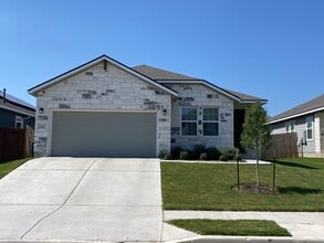 Building Photo - 384 Gaida Loop