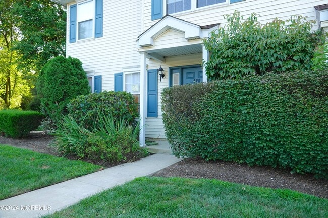 Building Photo - 498 Tivoli Ct