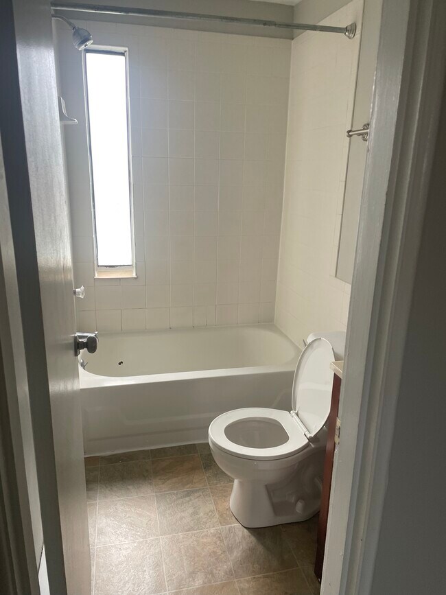 Huntley Ridge 512 Aberdeen Ave Kettering, OH Apartments for Rent in Kettering