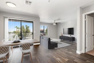 Building Photo - 15164 N 140th Dr