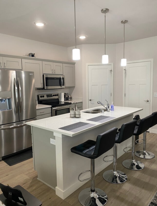 1501 N Windsor Ave Unit 205, Cottage Grove, WI 53527 Condo for Rent