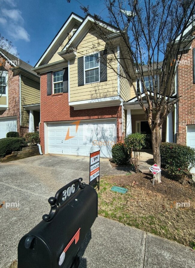 Building Photo - 306 Creek Manor Way