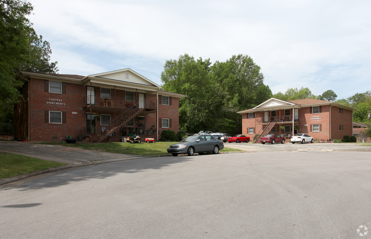 Building Photo - Chateau Apartments