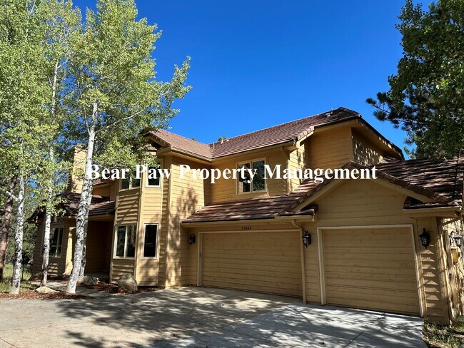 Foto del edificio - Magnificent FURNISHED Home in The Ridge!!